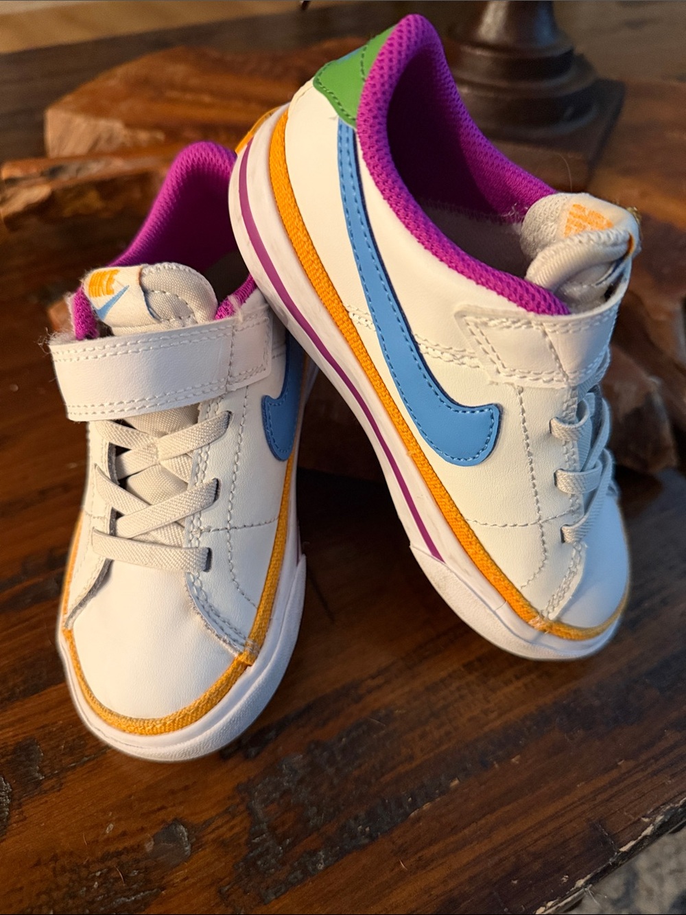 Nike Kids White Sneakers with Blue Swoosh and Purple Lining 8.5
